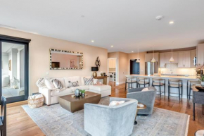 Outstanding Luxury Downtown Condo